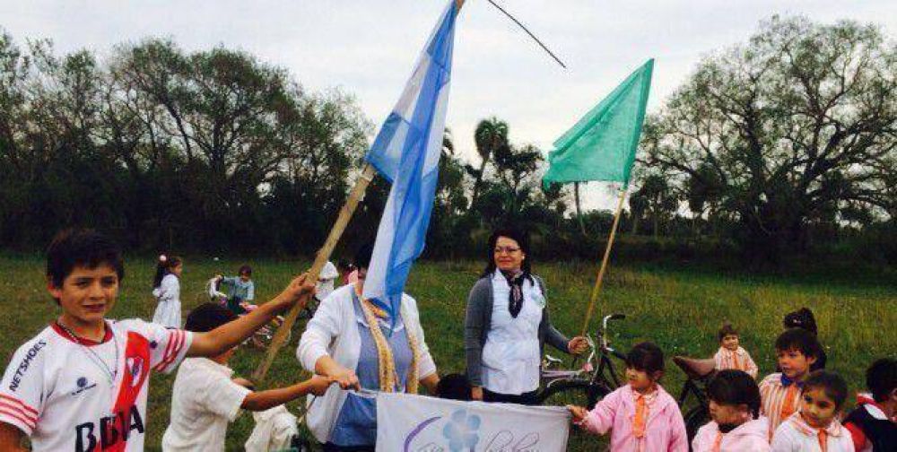La fundaci�n No me Olvides entreg� las bicicletas en Corrientes