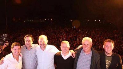 Multitudinario acto de Omar Perotti en Reconquista