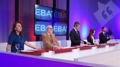En hist�rico debate, los candidatos a intendente plantearon sus propuestas