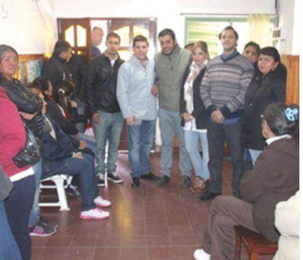 Lanzan en Sa�ogasta el programa dental �Reg�lame una sonrisa�