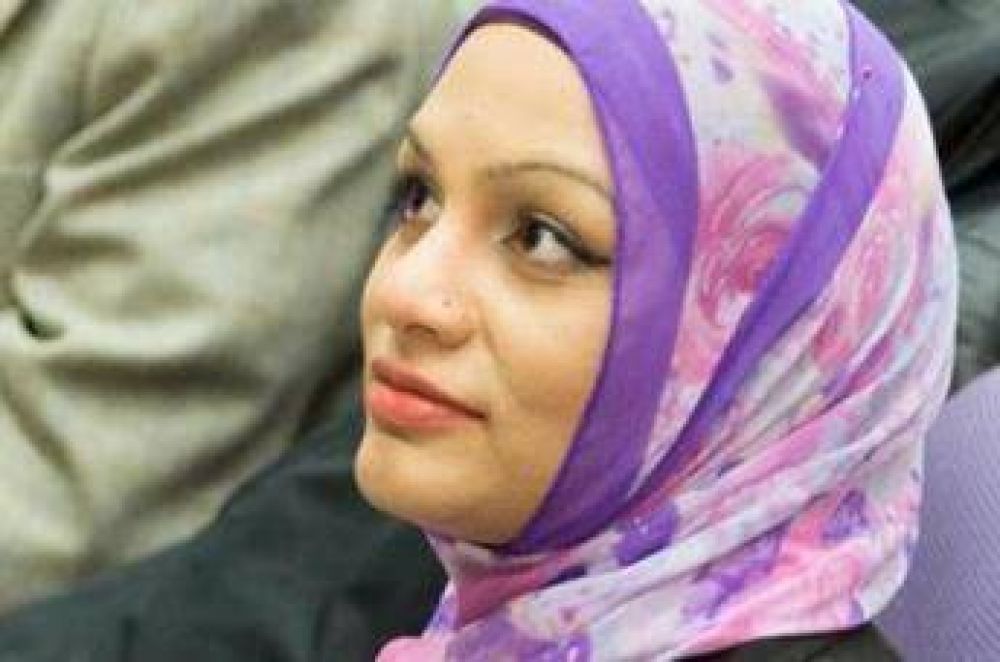 Negaron un refresco a una musulmana en un vuelo de United Airlines por 
