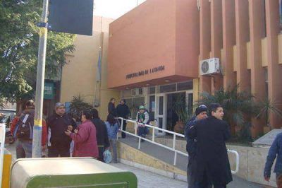 Mirolo apart� a cuatro funcionarios comunales para mejorar la gesti�n
