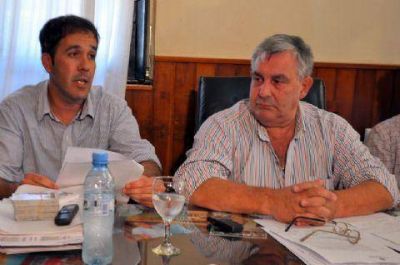 El intendente pidi� licencia y ser� reemplazado interinamente por Alberto P�rez
