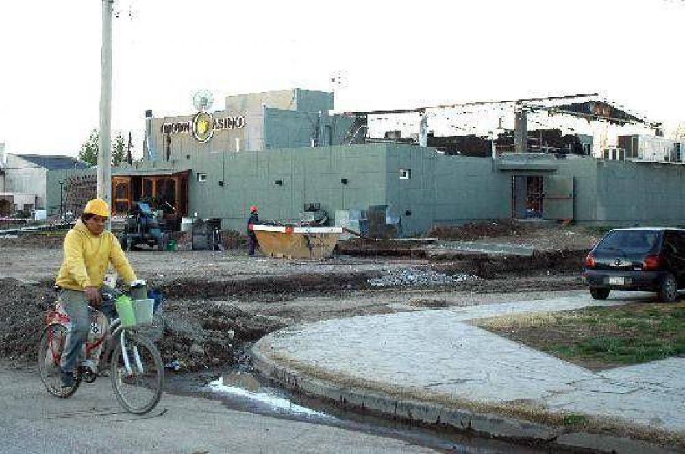 Por la gripe, Crown quiere diferir pagos al Estado 