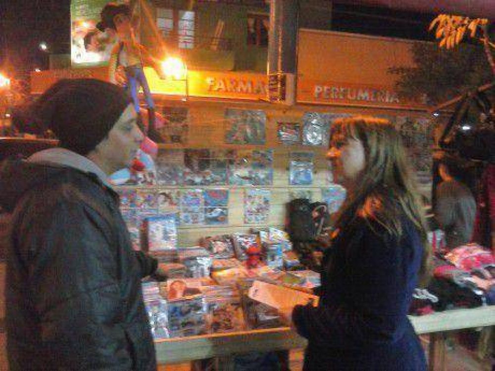 Recorrida de Madgalena Odarda por las calles c�ntricas de General Roca