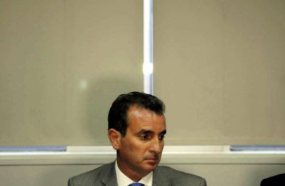 P�rez demora en cumplir una promesa