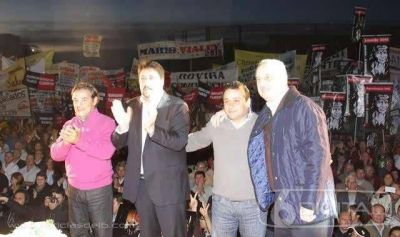 El Frente Renovador mantiene perfiles propios, con aval multitudinario