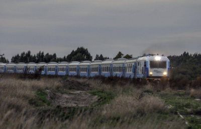 Creen que regreso de los trenes chinos a Bah�a no ser�a permanente por el estado de las v�as