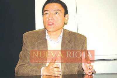 �La pelea de la dirigencia no le sirvi� a los vecinos�