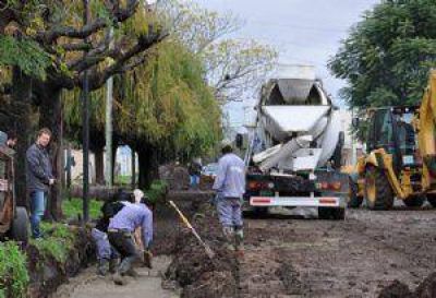 Comenzaron los trabajos en la calle Coronel Su�rez