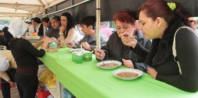 Buscan garantizar calidad de alimentos durante visita papal