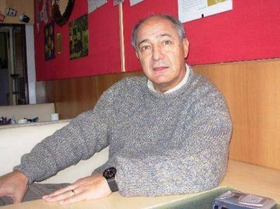 �CONCERTACI�N, COALICI�N O SOLOS?: La UCR org�nica define su estrategia  	 