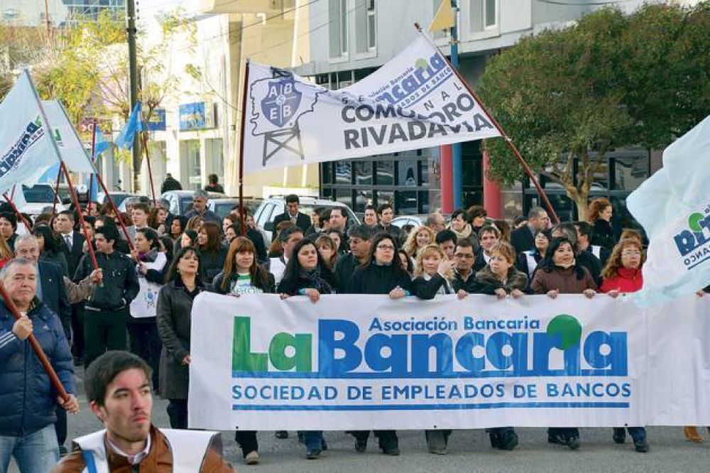 Crece la posibilidad de continuidad en el plan de lucha de La Bancaria