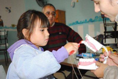 Control de la salud bucal en Jardines de Infantes municipales