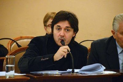 Proponen que el Banco de La Pampa salga como garant�a de inquilinos de Santa Rosa