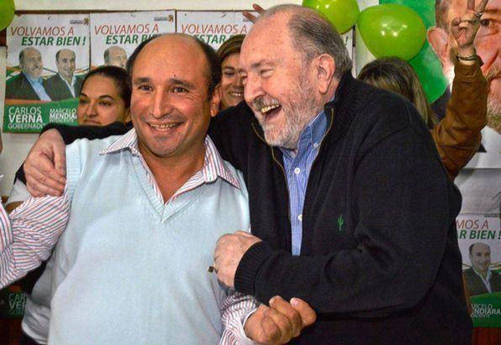 Verna, con precandidatos en Tel�n y Victorica