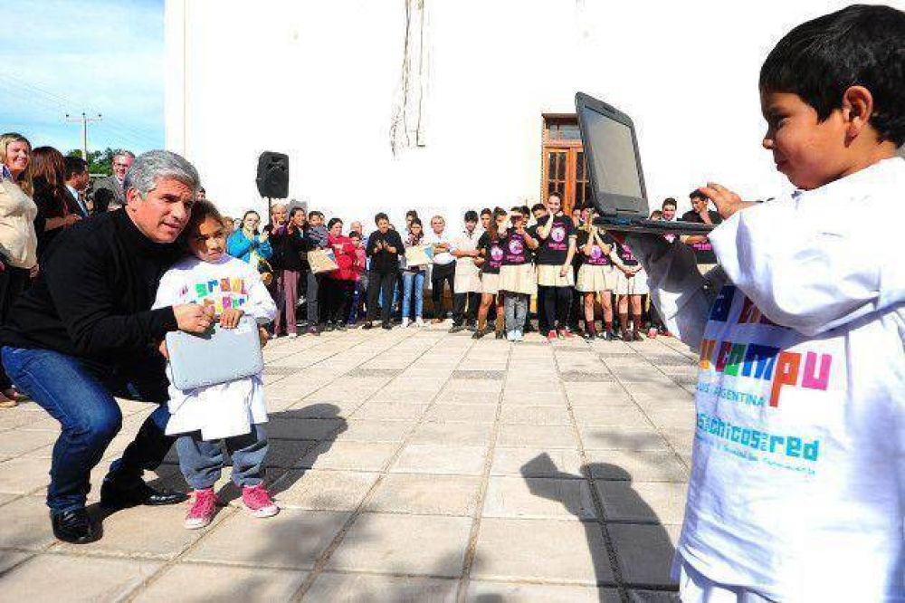 Poggi presidir� 24 actividades en los departamentos Pringles, Chacabuco y Jun�n
