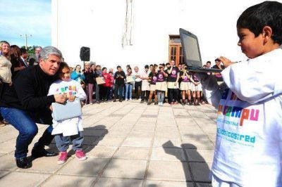 Poggi presidir� 24 actividades en los departamentos Pringles, Chacabuco y Jun�n