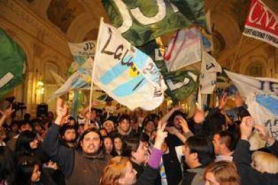 �La C�mpora� se quedar�a sin lugar en el FpV local