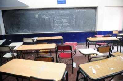 Conaduh no firma el acta, y hay paro en la UNT