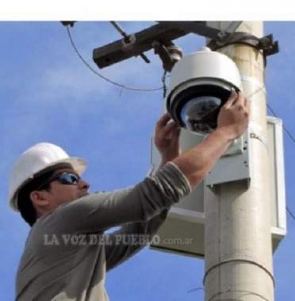 La Municipalidad adquiri� diez c�maras de seguridad