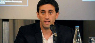 Distinguieron a Milito en la Legislatura