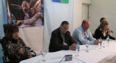 Reapareci� Bartoletti y acus� a Mignaquy de falta de lealtad: 
