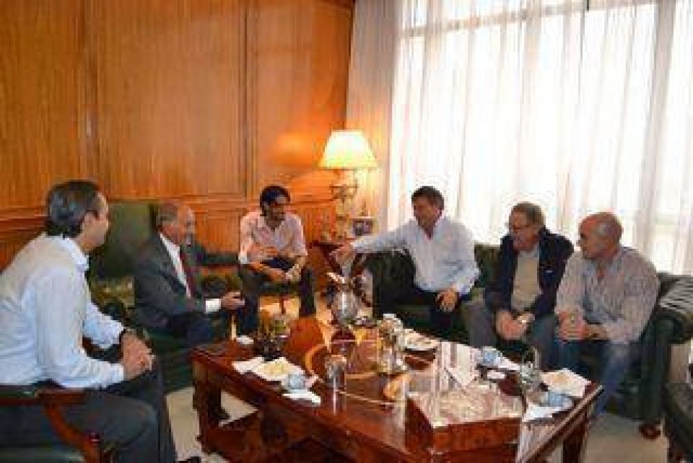 Ra�l Romero Feris se reuni� con Domingo Peppo