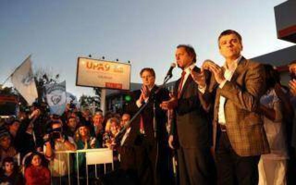 Hurlingham: Se inaugur� nuevo Hospital de Emergencia