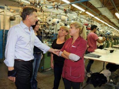 En Villa Lynch, Macri afirm� que el PRO va por �un cambio cultural de verdad�