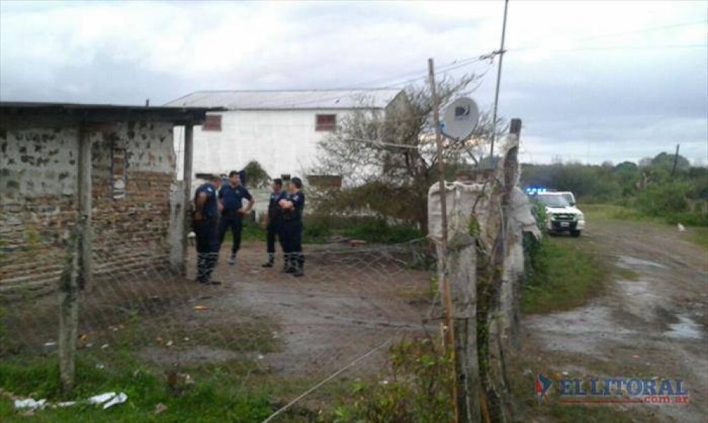 Curuz� Cuati�: degoll� a la hija, apu�al� a su esposa y luego se quit� la vida