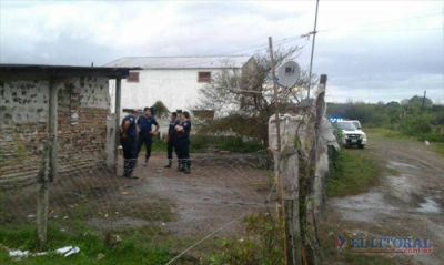 Curuz� Cuati�: degoll� a la hija, apu�al� a su esposa y luego se quit� la vida
