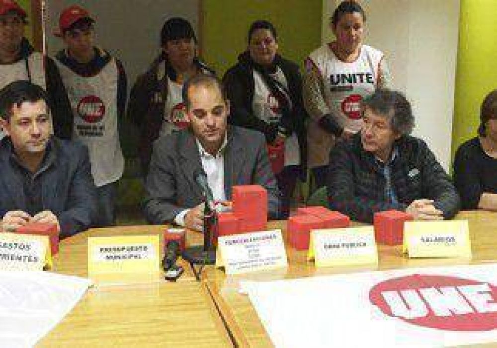 Baggio propuso que se eche �a patadas� a Indalo 