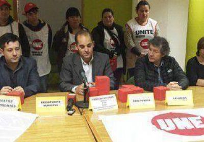Baggio propuso que se eche �a patadas� a Indalo 