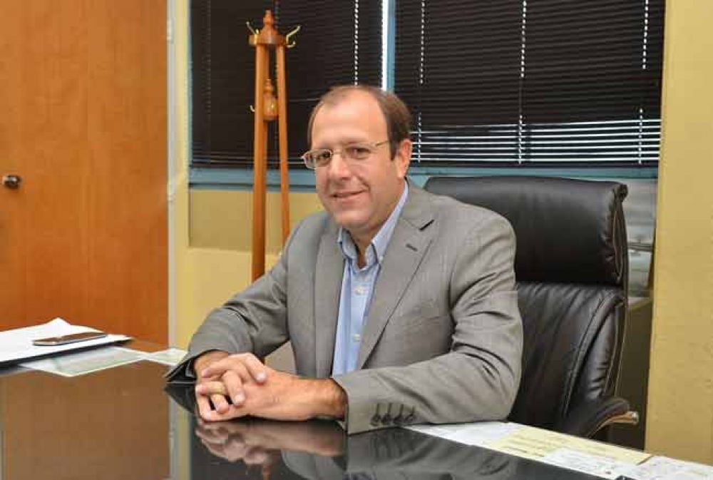 Bruna: �El justicialismo pampeano debe integrar el Frente Para la Victoria�