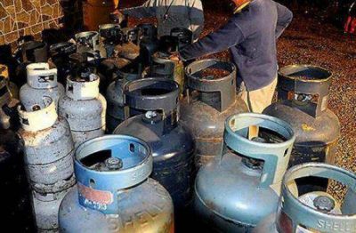 Personal de bonos de gas debi� salir con custodia tras suspensi�n en la entrega