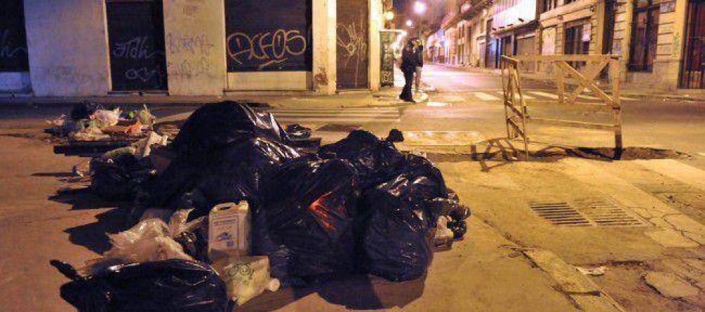 Servicios afectados por el paro de camioneros