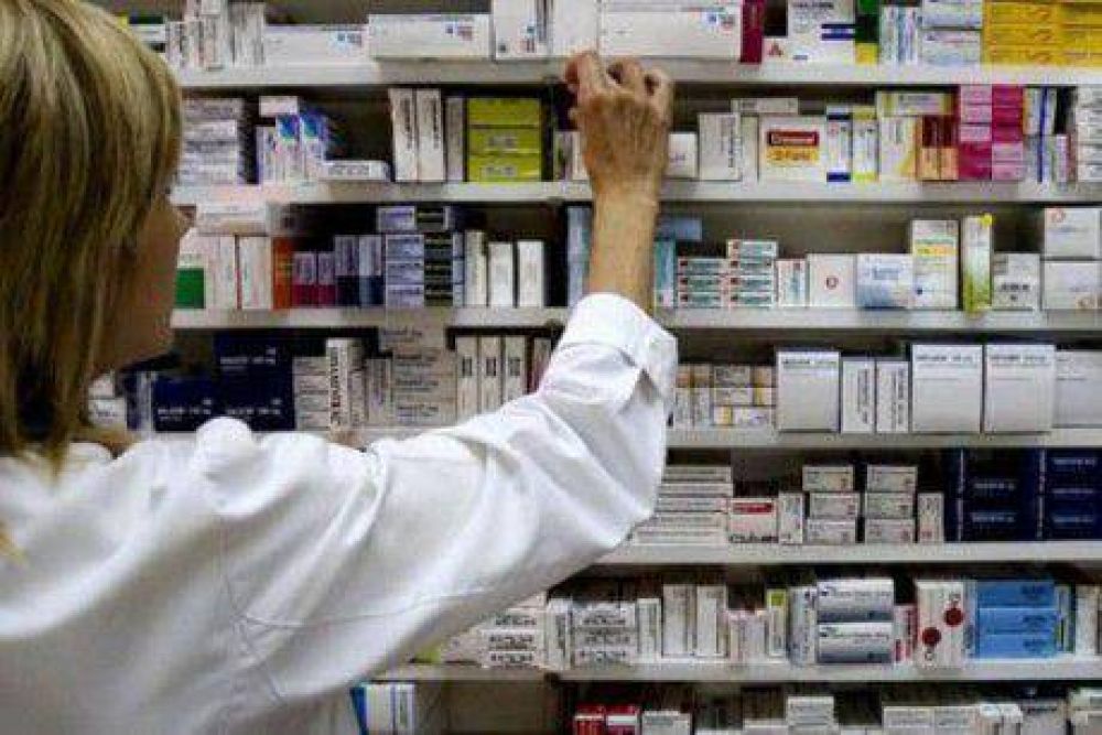 Por conflicto salarial denuncian faltante de medicamentos en farmacias de la provincia
