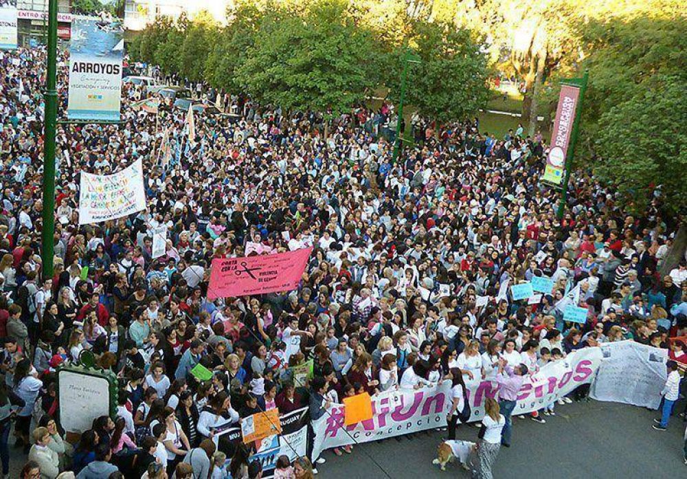 Un reclamo que colm� las plazas entrerrianas