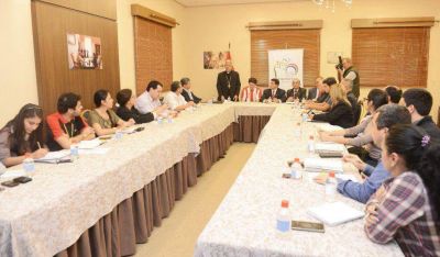 Francisco recorrer� calles de Asunci�n en papam�vil