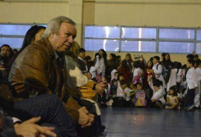 Peralta: Con el sector petrolero buscamos �dialogar, conciliar y concertar�