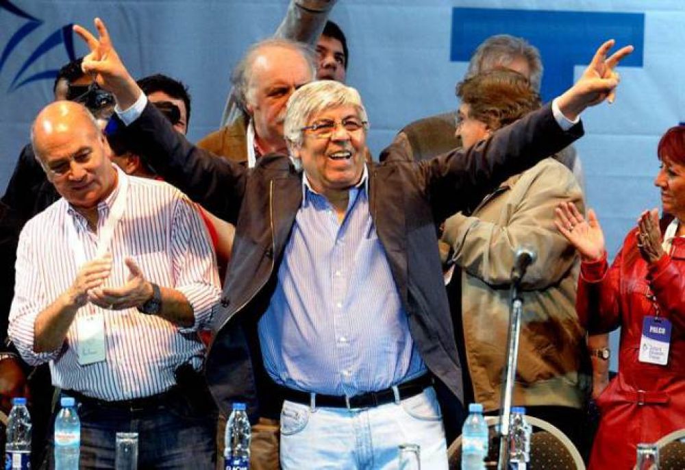 Moyano, recargado con CFK: �Hicieron la revoluci�n recaudadora�