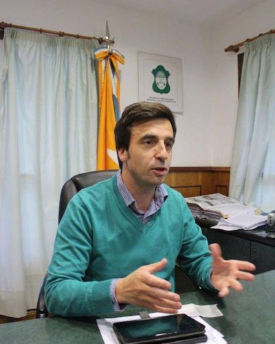 Oscar Rubinos evalu� con el SOEM una agenda de trabajo para lo que resta del a�o