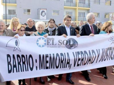 Estela de Carlotto en el distrito