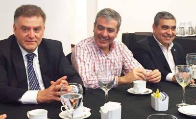 Reuni�n de trabajo de Cano-Amaya: recibieron una encuesta que les da 11 puntos de ventaja sobre Manzur-Jaldo 