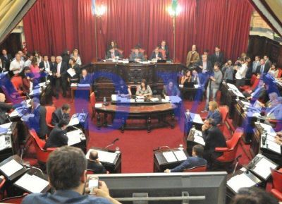 El Senado bonaerense aprob� el boleto estudiantil �nicamente para alumnos 
