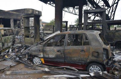 Al menos 90 muertos tras la explosi�n de una estaci�n de servicio en Ghana