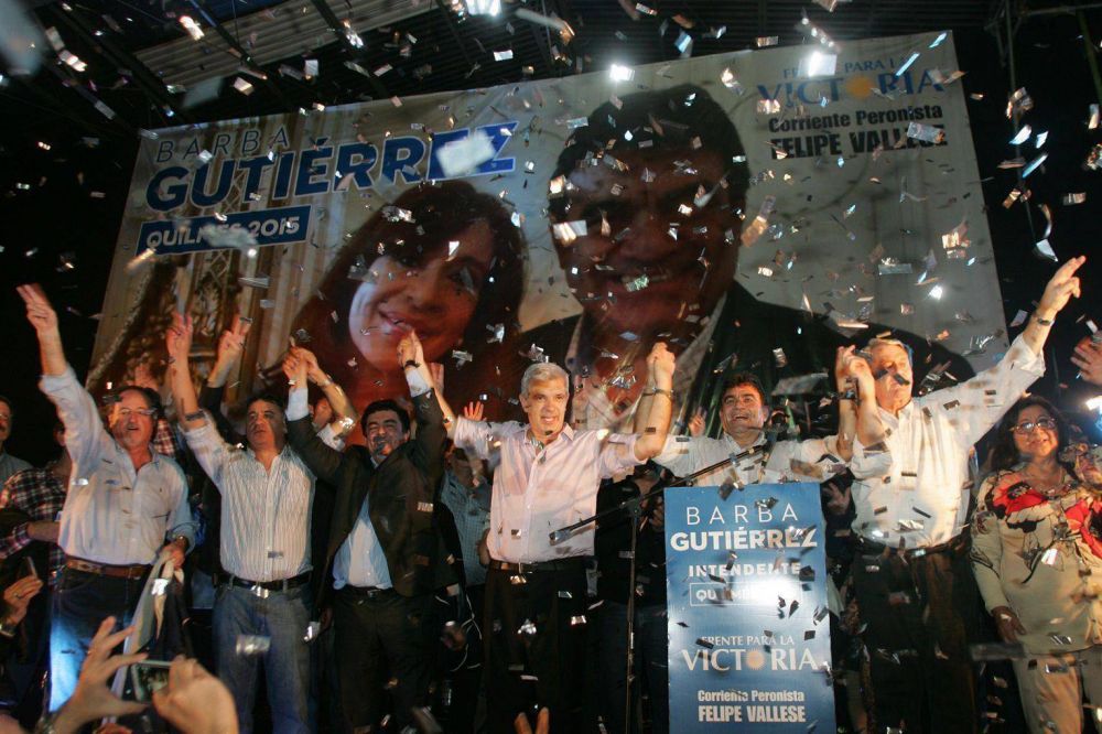 Quilmes: Guti�rrez lanz� su re-reelecci�n acompa�ado por Juli�n Dom�nguez, Antonio Cal�, Fernando Espinoza y Luis Farinello
