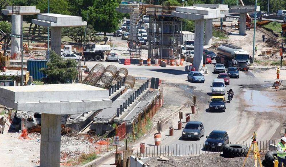 Contin�an los trabajos en el Distribuidor Dellepiane
