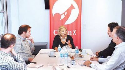 Carri�: �El Papa comete un error enorme al recibir a Cristina�